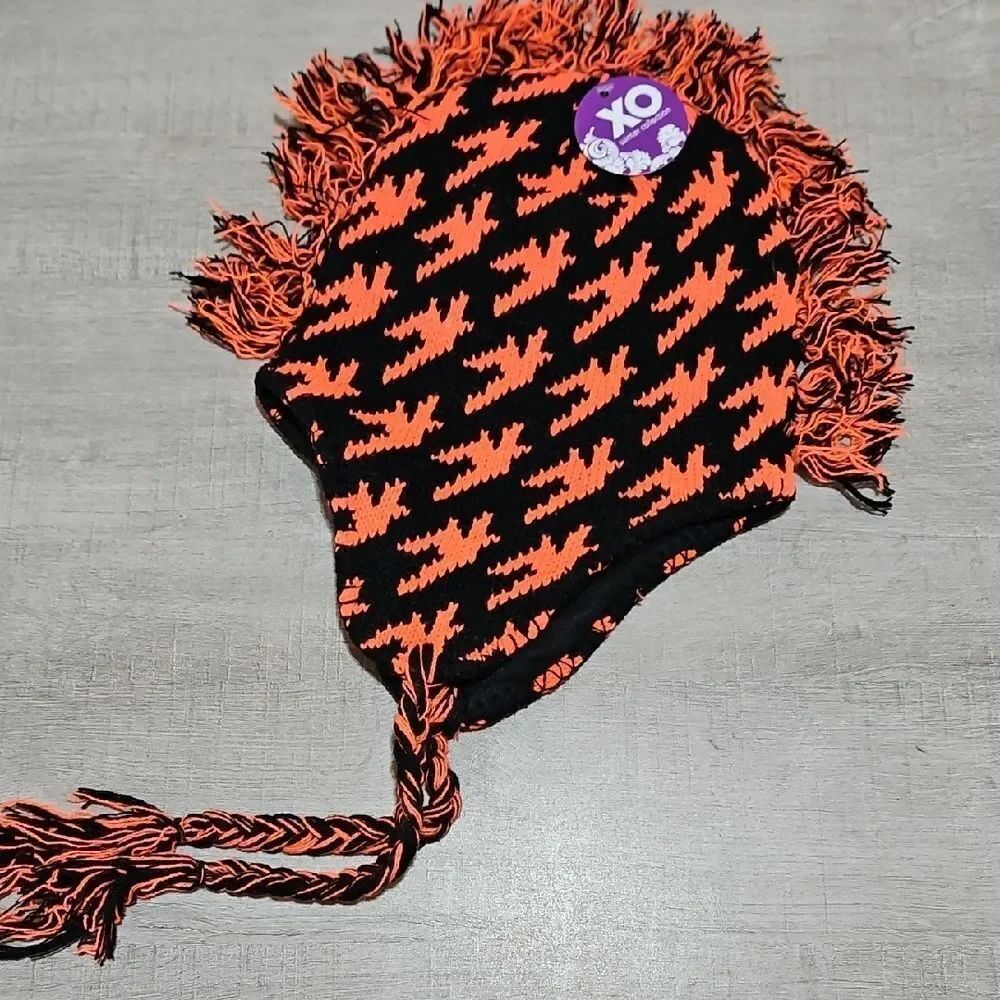 Orange 🎄 and Black Kids Winter Hat